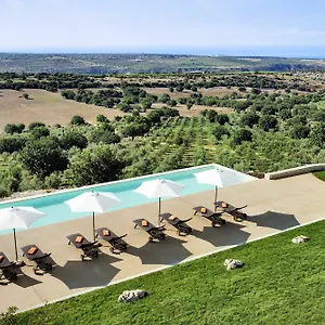 Relais Chiaramonte Resort